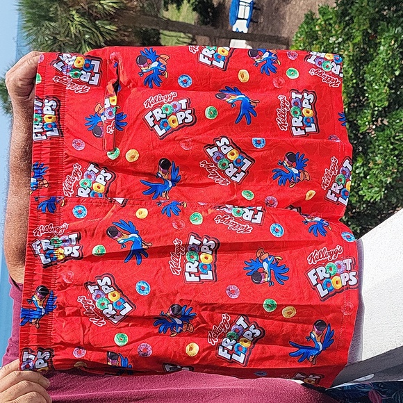 Men's novelty bathingsuit, Froot Loops, sz XL, NWT - Picture 3 of 12
